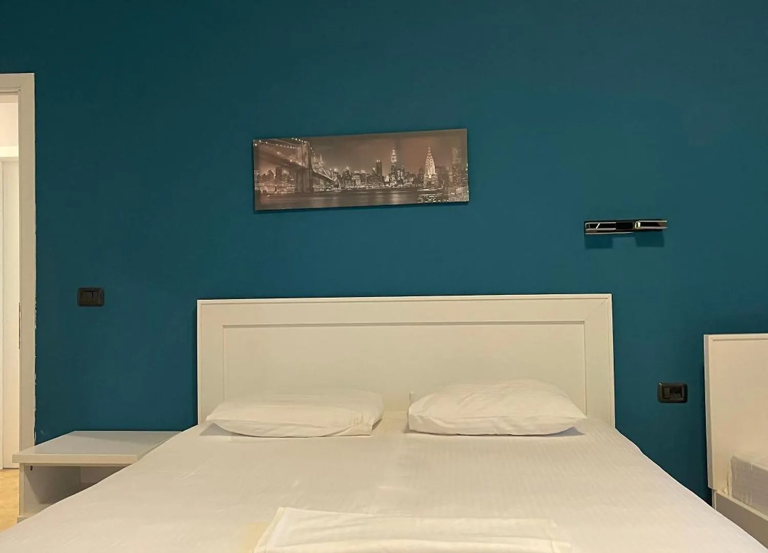Envi Hotel Radhimë