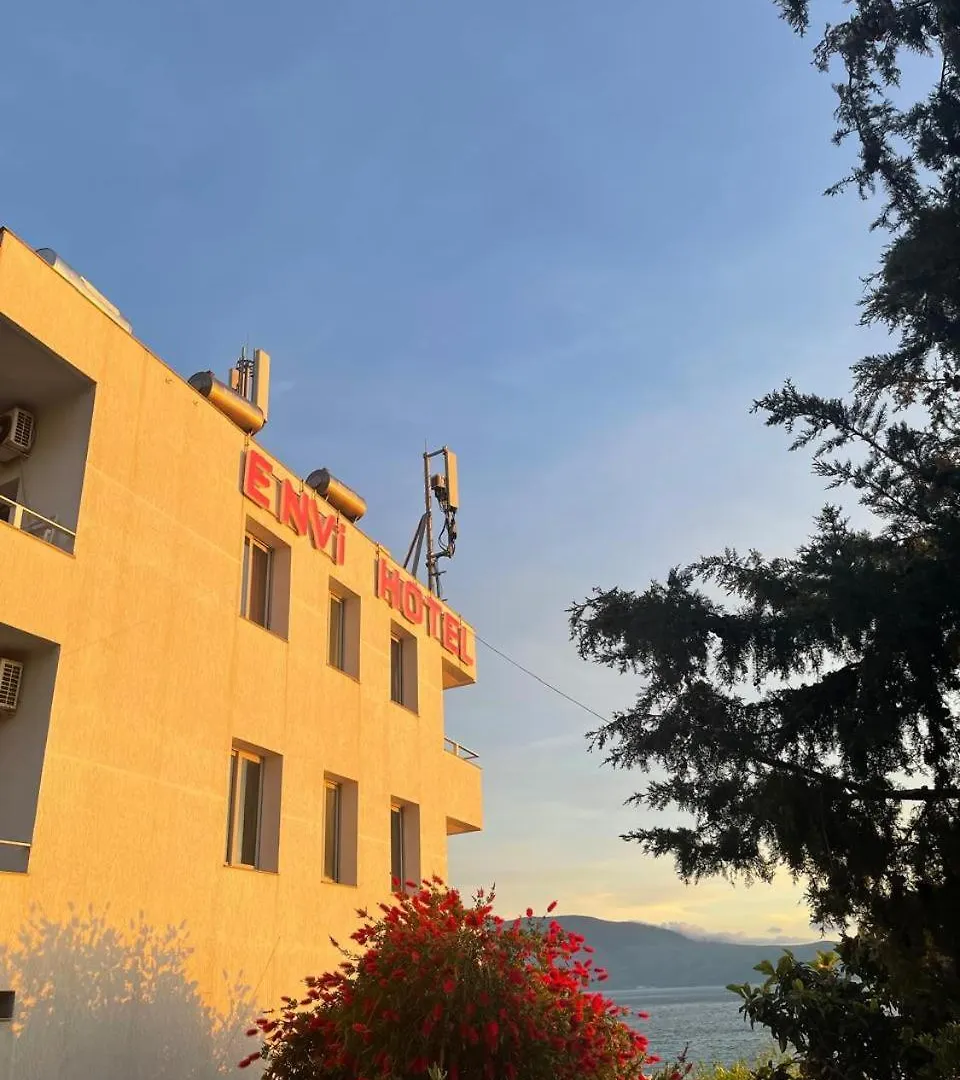 Envi Hotel Radhimë