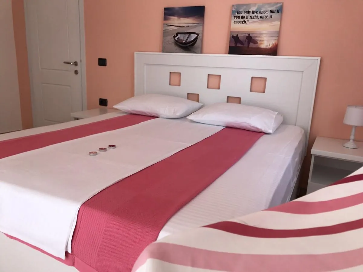 ***  Envi Hotel Radhimë Albanien