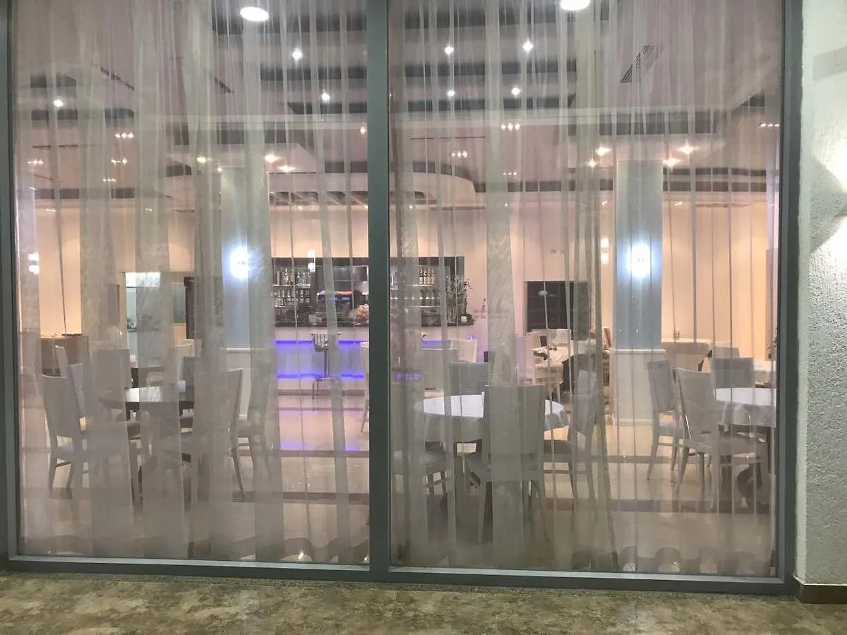 Envi Hotel Radhimë 알바니아