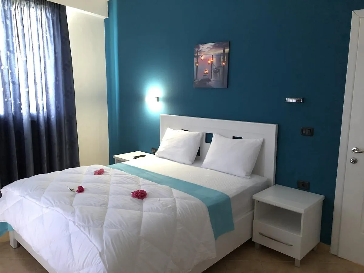 Envi Hotel Radhimë