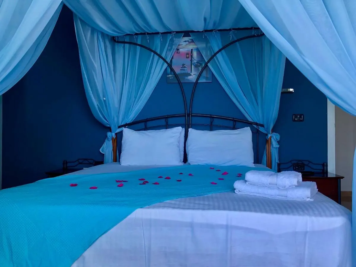 Envi Hotel Radhimë